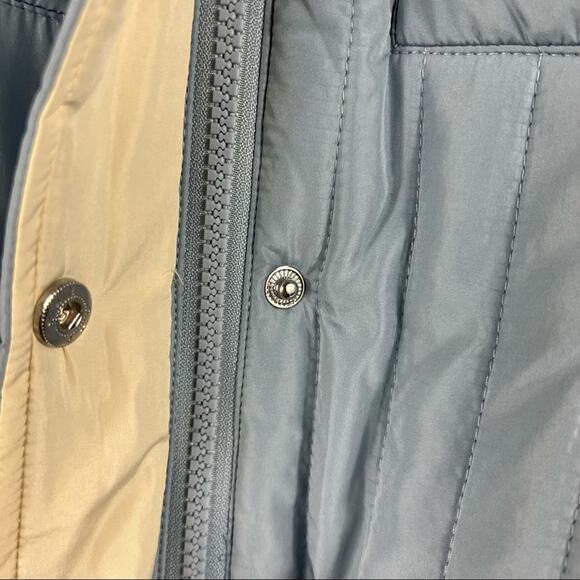 VINCE CAMUTO Dusty Blue Quilted Shirt Jacket NWT in Size Large - Picture 6 of 8